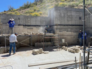 Onsite Customer Using our GTU45XM Blades Cutting Stone-5